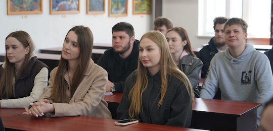 Надзвичайний і Повноважний Посол Польщі в Україні (2001-2005) Марек Зюлковський прочитав лекції студентам Острозької академії