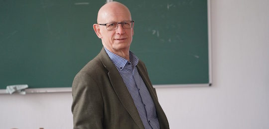 Надзвичайний і Повноважний Посол Польщі в Україні (2001-2005) Марек Зюлковський прочитав лекції студентам Острозької академії