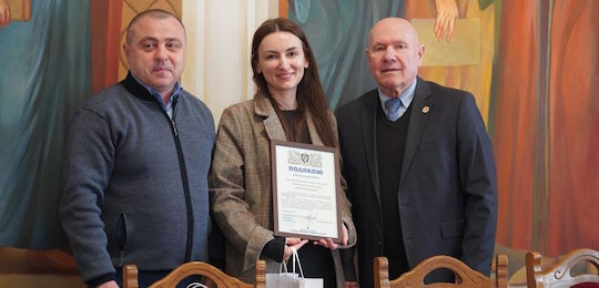Острозька академія отримала подяки від військових