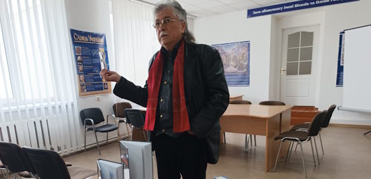 В Острозькій академії відбулася презентація книги Миколи Руцького «Ми не станем на коліна. Вторгнення»