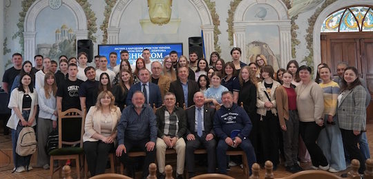 В Острозькій академії відбулася зустріч із народним артистом України Богданом Бенюком