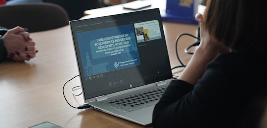 В Острозькій академії відбулася презентація монографії «Українська культура в лещатах війни: історія, слово, образ»