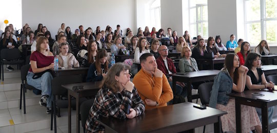 В Острозькій академії нагородили переможців другого фотоконкурсу імені «Небесного фотографа» Максима Бурди
