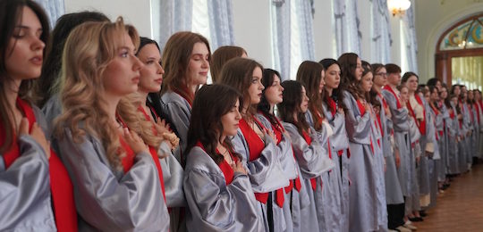 Віват бакалаврам Навчально-наукового інституту лінгвістики!
