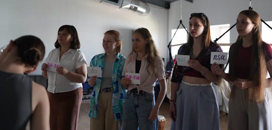 В Острозькій академії відбувся майстер-клас «Симфонія маленьких відкриттів: знайомство з Орф-шульверком»