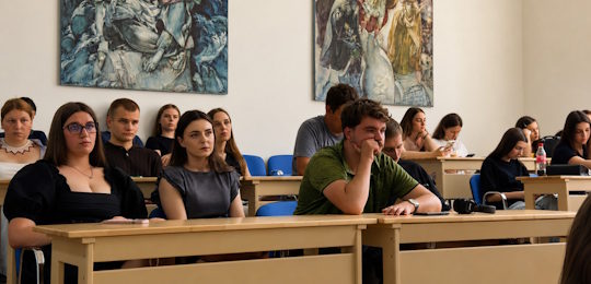 В Острозькій академії відбулася гостьова лекція «Права людини в пенітенціарній системі»