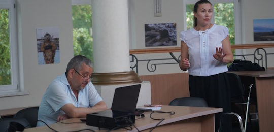Першокурсникам Острозької академії розповіли про бібліотечно-інформаційні ресурси й сервіси університетської бібліотеки