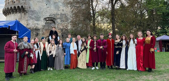 В Острозі відбувся Всеукраїнський молодіжний фестиваль «Жити, як Василь-Костянтин. Твори. Впливай. Відповідай»